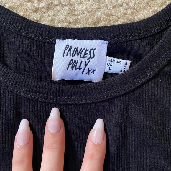 black crop top - Picture 3 of 3